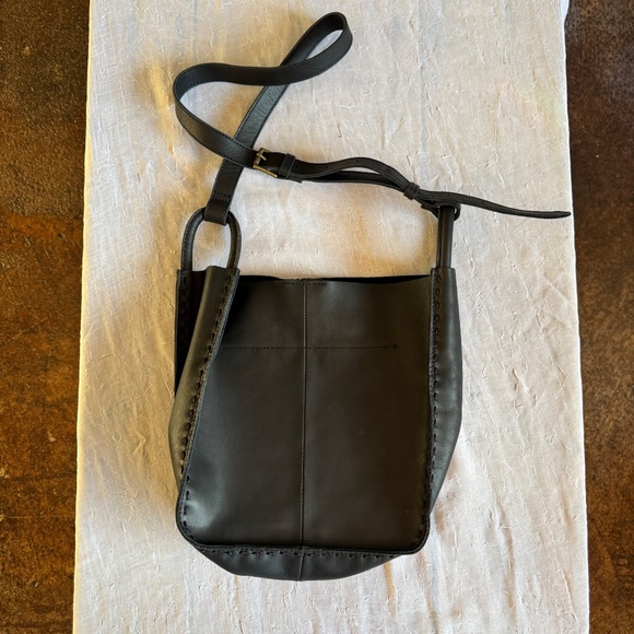 The Sak $169 Los Feliz Crossbody - Picture 6 of 16